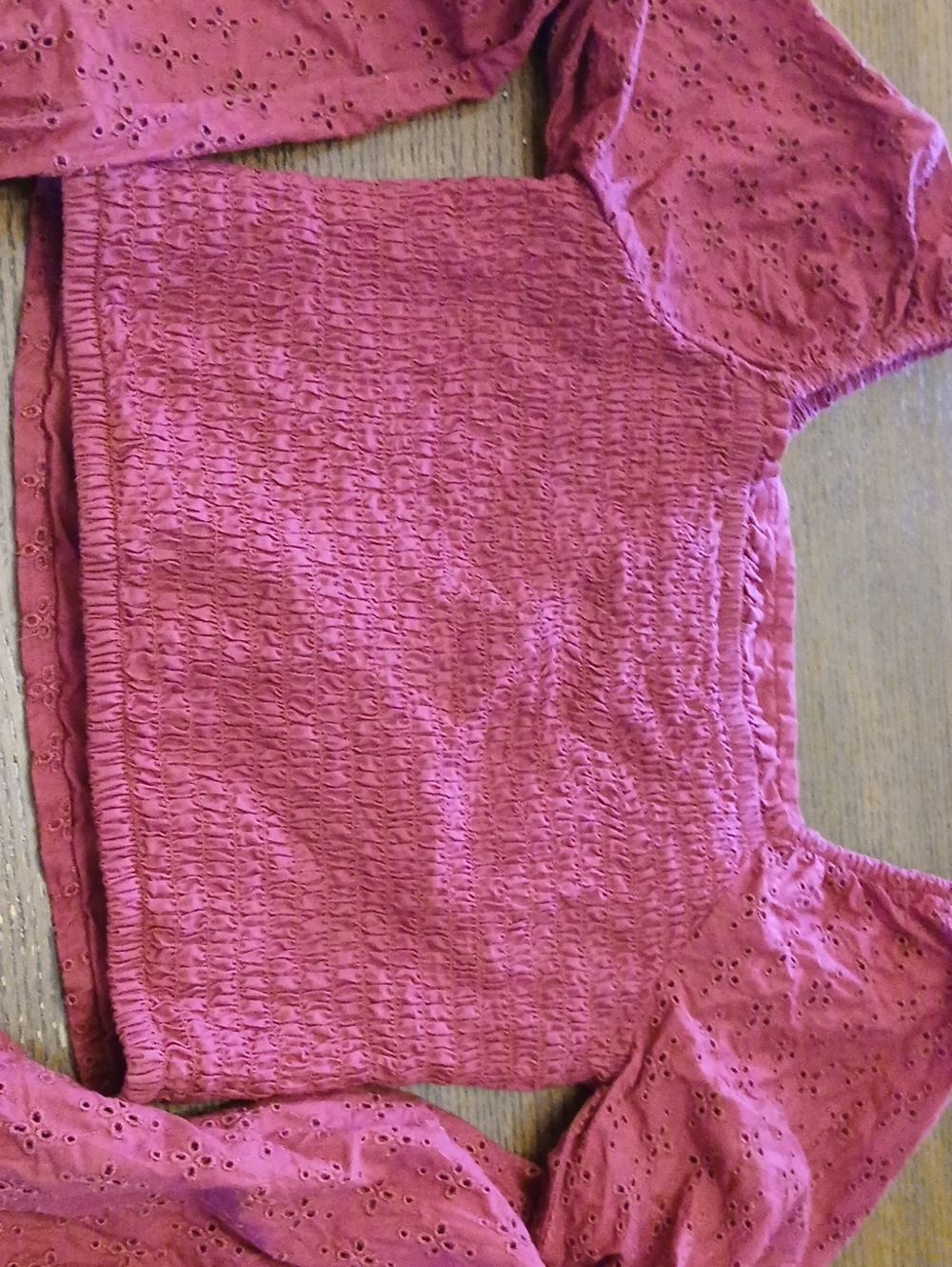 GAP Raspberry Off-the-Shoulder Eyelet Long Sleeve - Picture 5 of 5